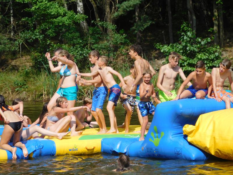 Badespaß im Angelcamp Friedrichsee