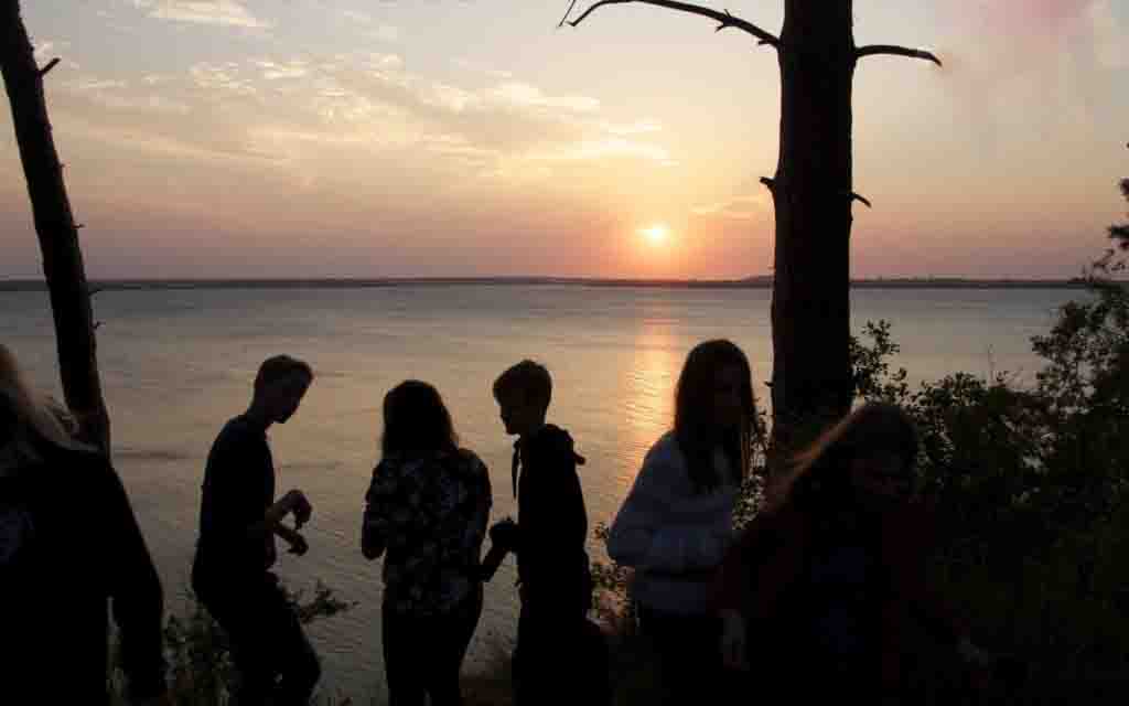 Sonnenuntergang am Strand auf Usedom im Ferienlager Luetow