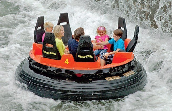 Wildwasser im Kiju Sommercamp Heide Park Soltau