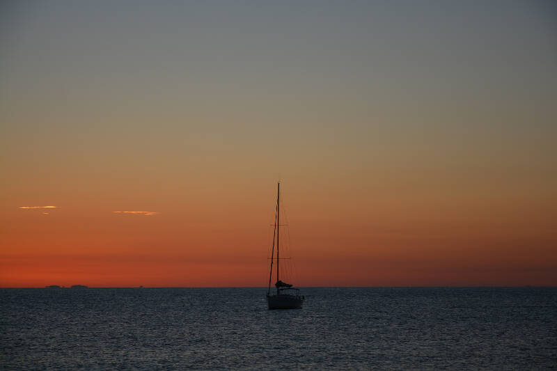 Segeln auf dem Meer auf Ferienfreizeit Korsika