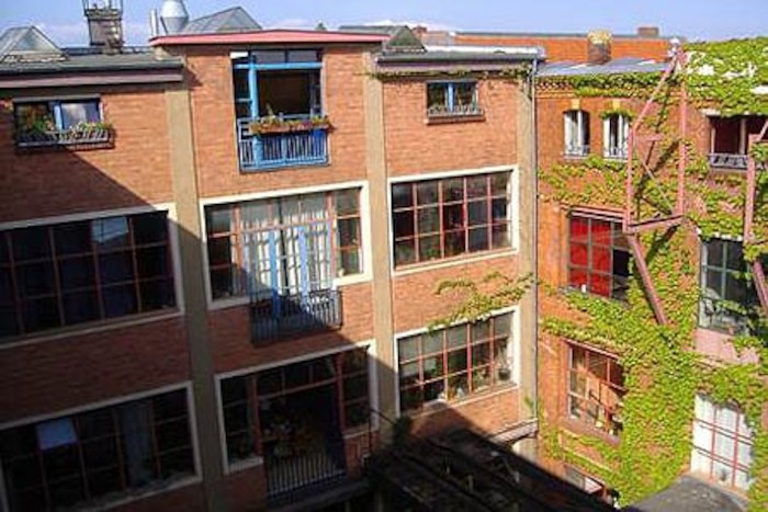 Kinder der Herbstferien Berlin haben Balkons