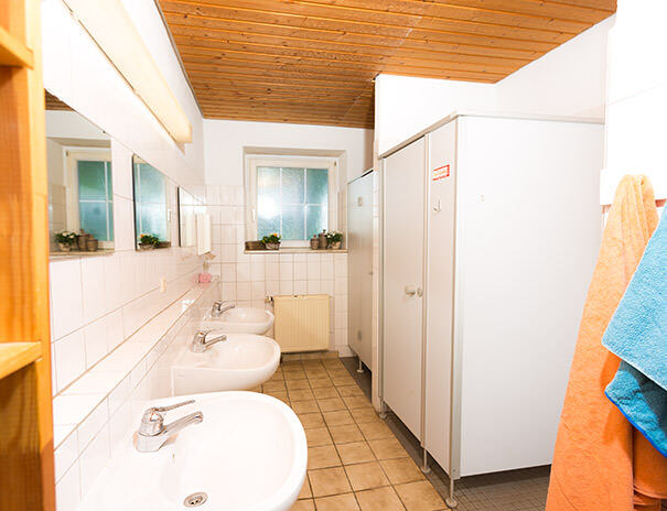 Badezimmer im Ferienlager Sonnenhof