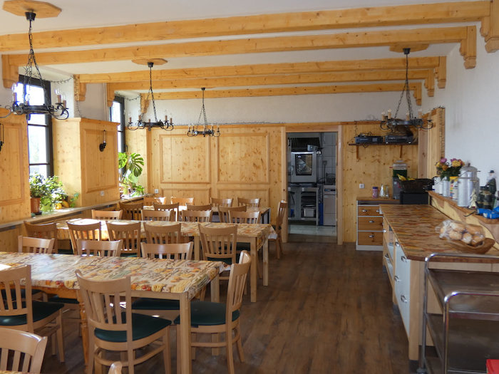 Speiseraum im Herbstcamp Johanngeorgenstadt