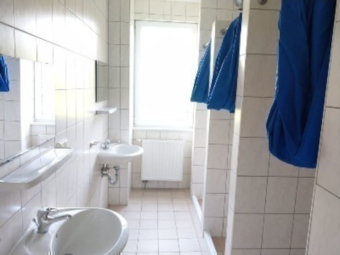 Gemeinschaftsbad im Ferienlager in Mecklenburg-Vorpommern