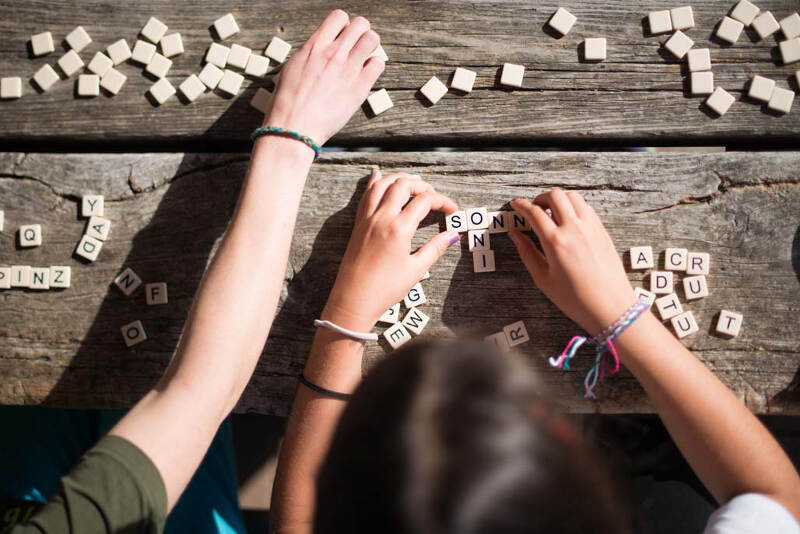 Brettspiele spielen und lernen im Englischcamp