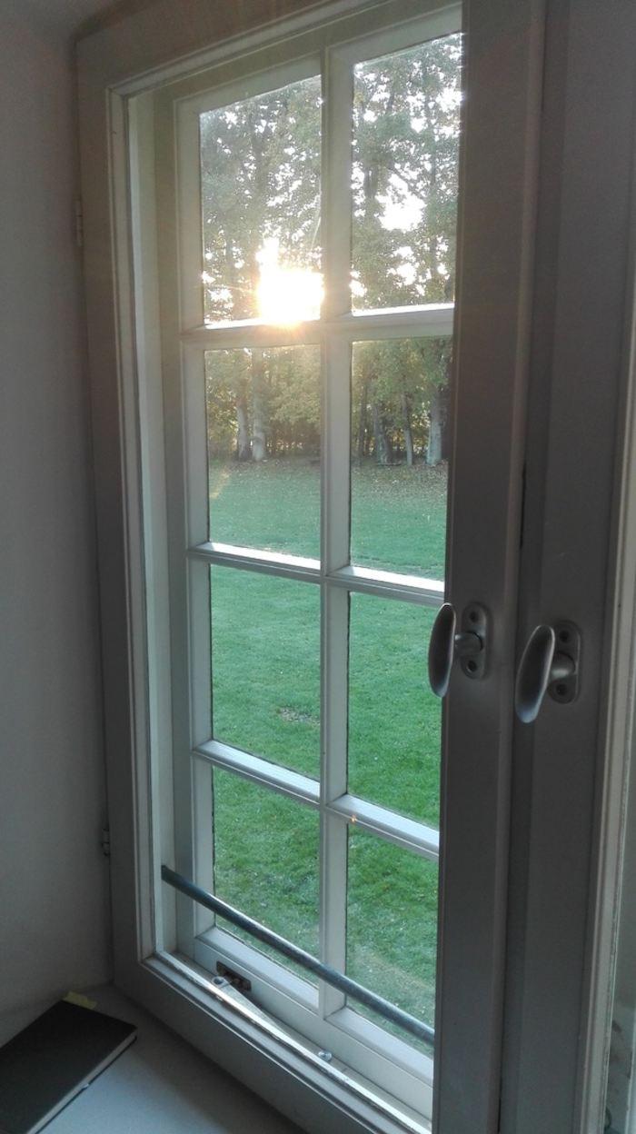 Sonnenuntergang am Fenster im Kreativcamp Tanzen an der Ostsee
