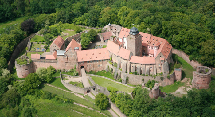 Blick auf Burg in Hessen. 