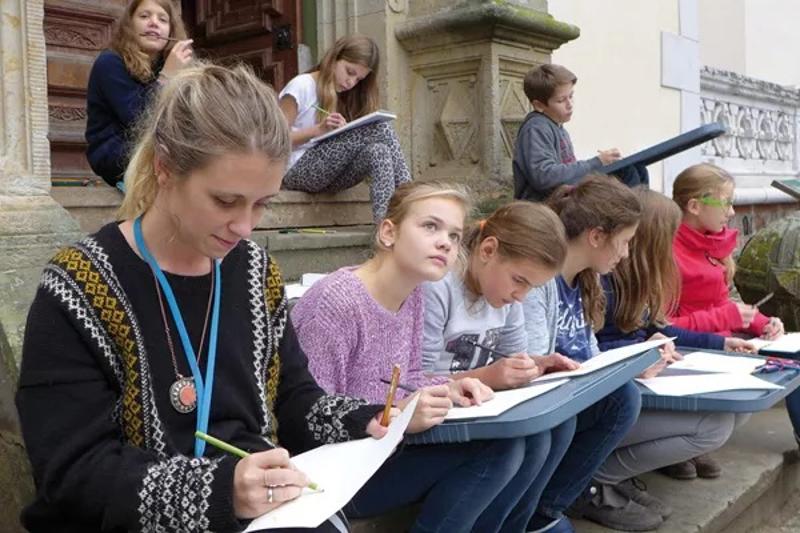 EnglischKreativcamp auf Schloss Boitzenburg Herbst Juvigo