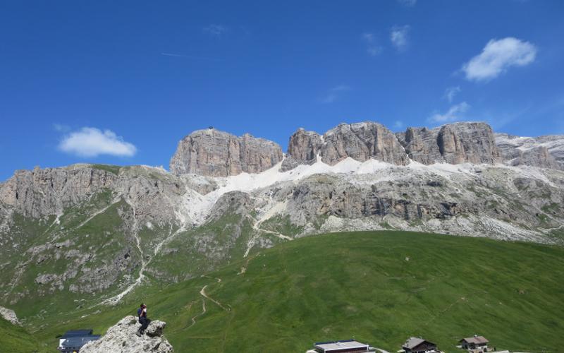 Ansicht eines Gipfelkamms bei der Jugendreise Italien