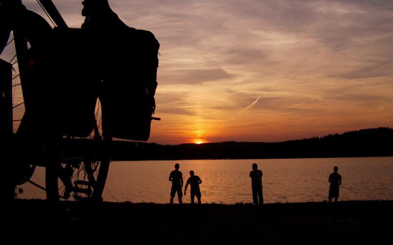 fahrt mit dem Fahrrad im Ferienlager Filzteich