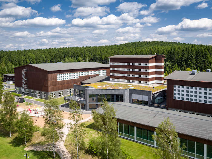 Die Teilnehmer des Hockey-Camps schlafen in einer Jugendherberge