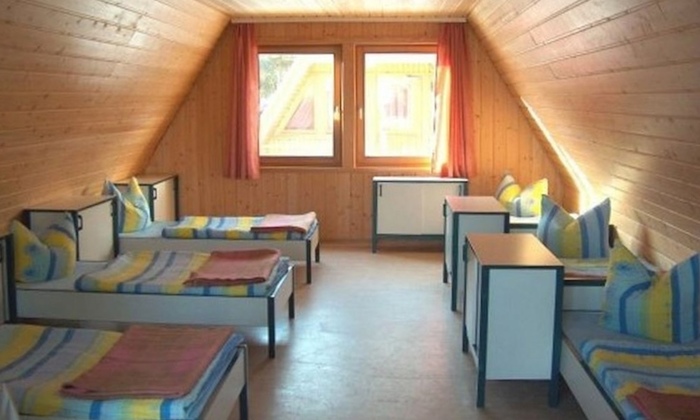 Die Schlafzimmer beim Ferienlager Plöwen sind mit bequemen Betten ausgestattet