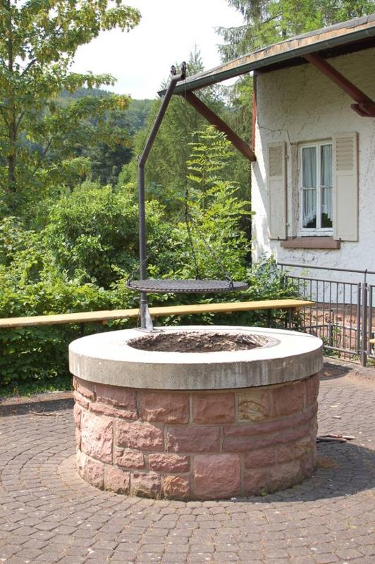 Brunnen einer Osterfreizeit