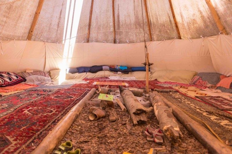 Das Tipi eines Abenteuer Forschercamps