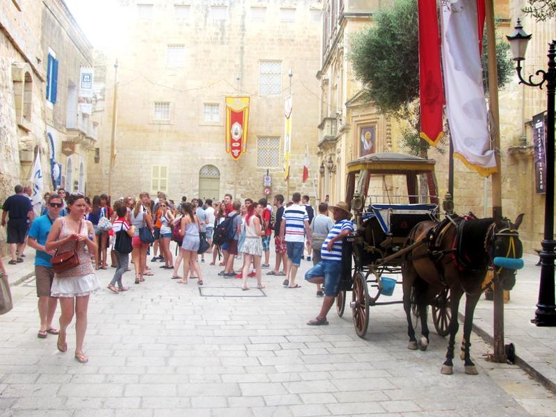 In der Stadt auf der Sprachreise Malta Schüler
