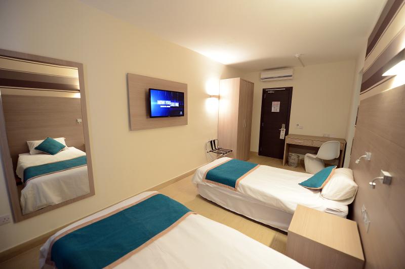 Ein Zweibettzimmer in der Centre Residenz auf der Englisch-Sprachreise Sliema auf Malta