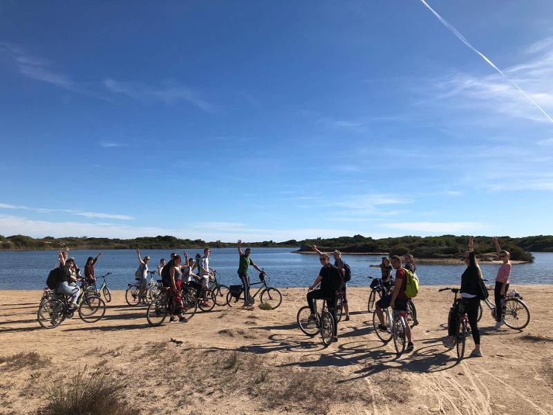 Jugendliche machen eine Radtour bei den Sprachreisen Spanisch Last Minute 