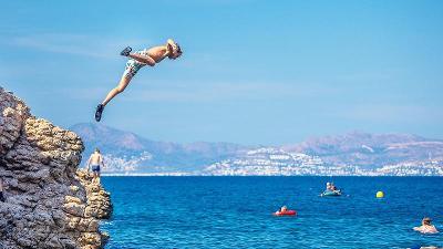 Abenteuer-Beachcamp in Spanien - L'Escala und Pyrenäen