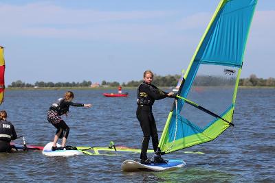 Campo estivo di windsurf in Olanda - IJsselmeer