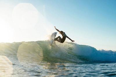 Campo estivo di surf internazionale a Vieux Boucau 23+ - Sud della Francia
