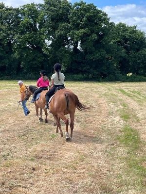 Colo Equitation à Plélauff 7-11 ans - Côtes-d'Armor