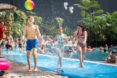 Englisch-Sommercamp Tropical Islands - Dahme-Spreewald