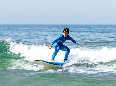 Jugendreisen mit Surfen 2025