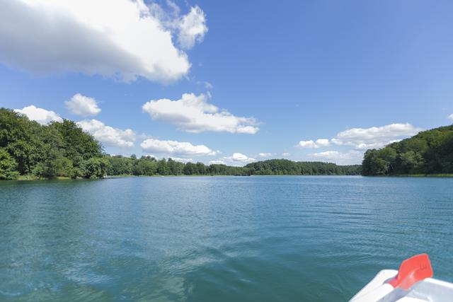 Blick vom Paddelboot im Ferienlager Fürstenberg