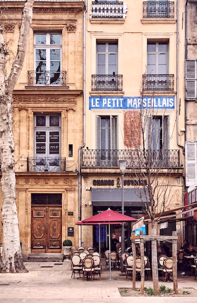 Café während einer Sprachreise Frankreich